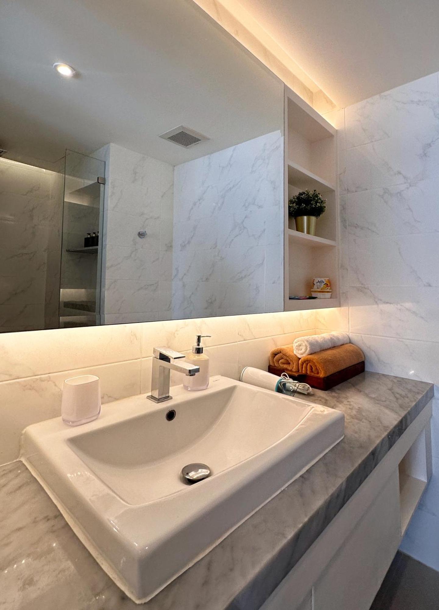 Appartement The Aristo-2-326 Phuket